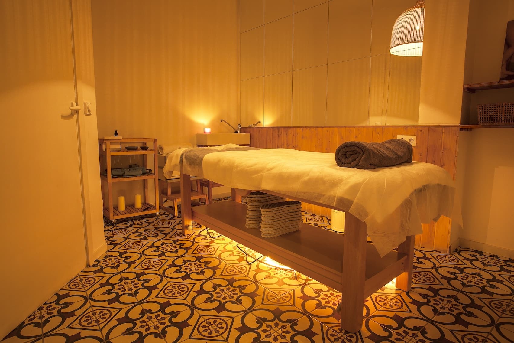 massage_room_aquabliss_fish_spa_barcelona_beauty_salon_centre_small