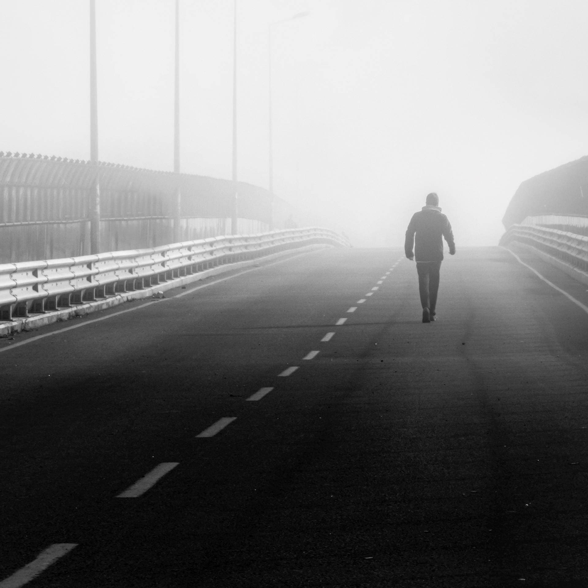lonely-road-man-aesthetic-4yhnb30t28dj4hpz