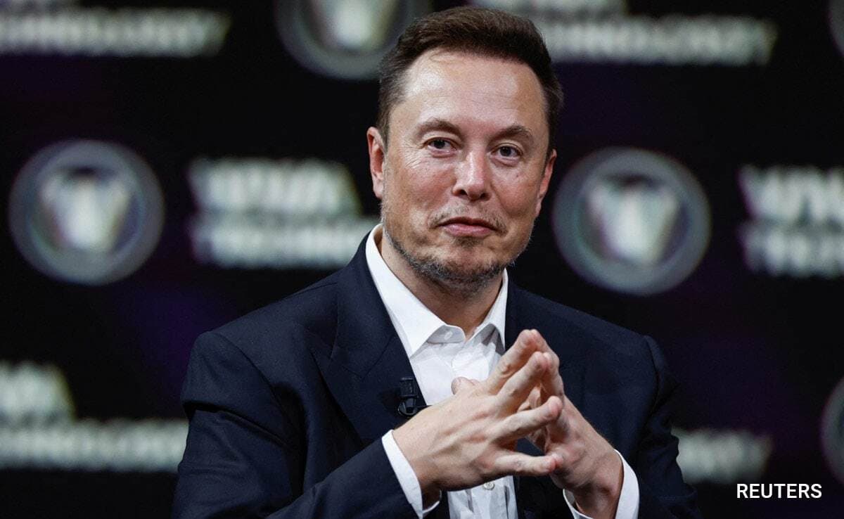 hhoa66ag_elon-musk-at-viva-technology-conference-paris_625x300_19_June_23