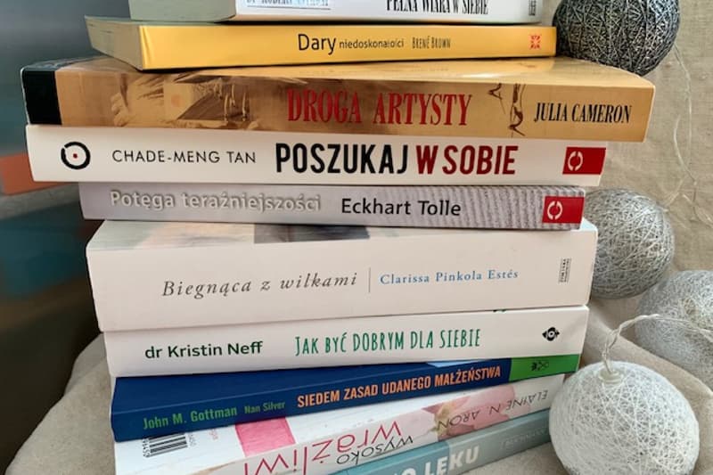 ksiazki_ktore_wspieraja_rozwoj_osobisty_800