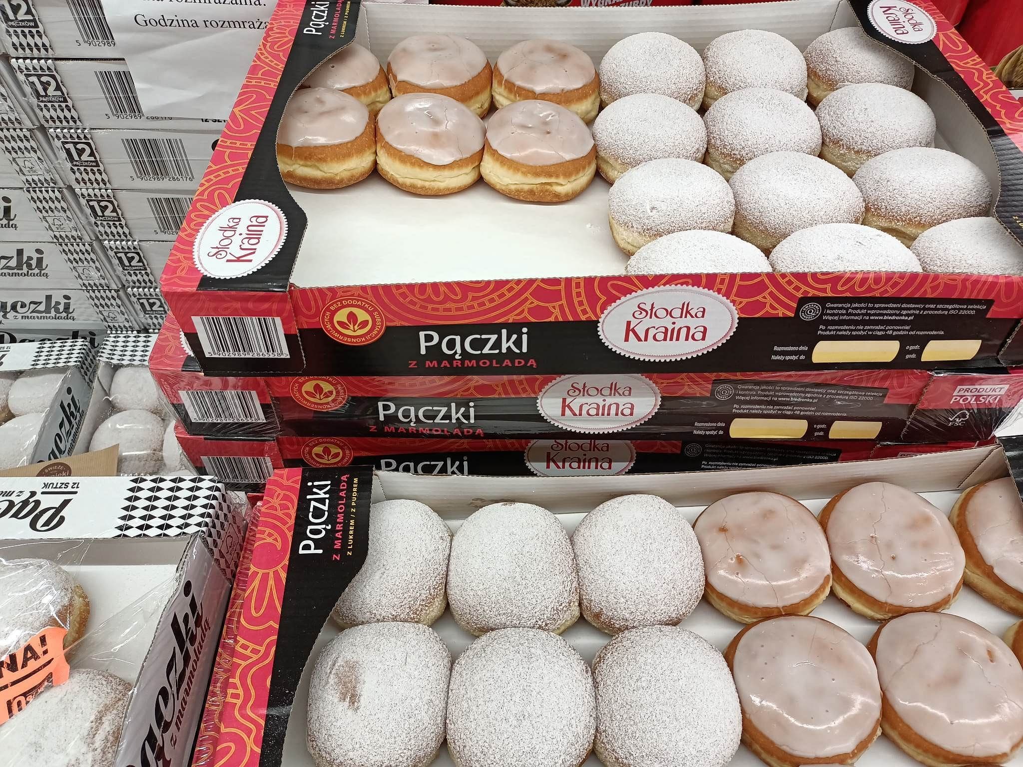 z29471875IHR,Ceny-paczkow-w-tlusty-czwartek--Paczki-z-Biedronki